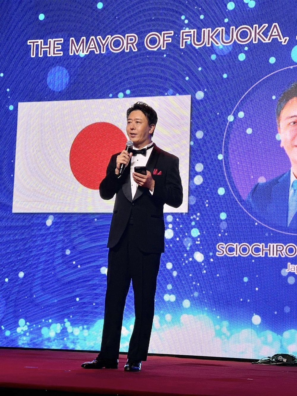 高島宗一郎の活動写真