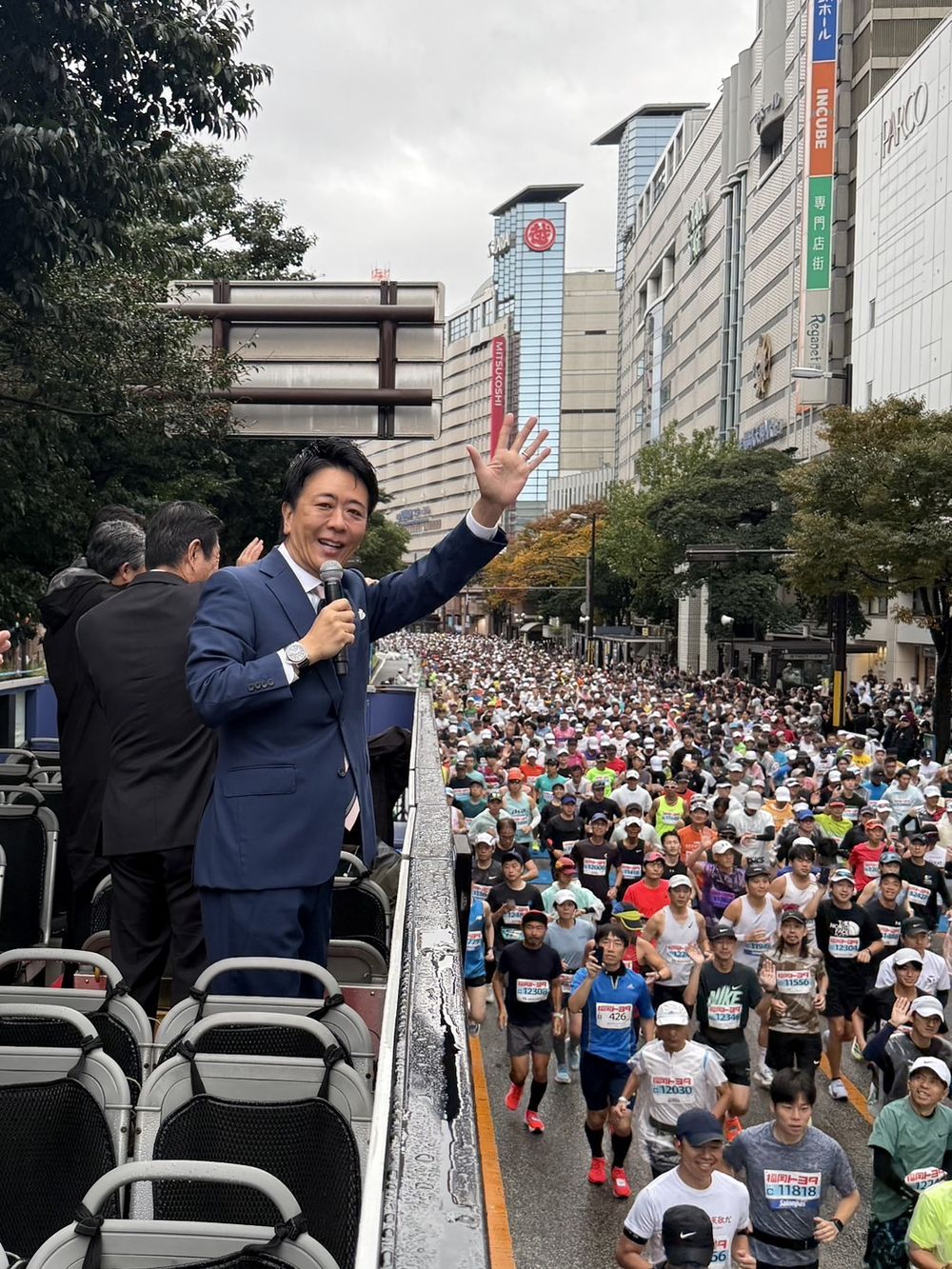 高島宗一郎の活動写真